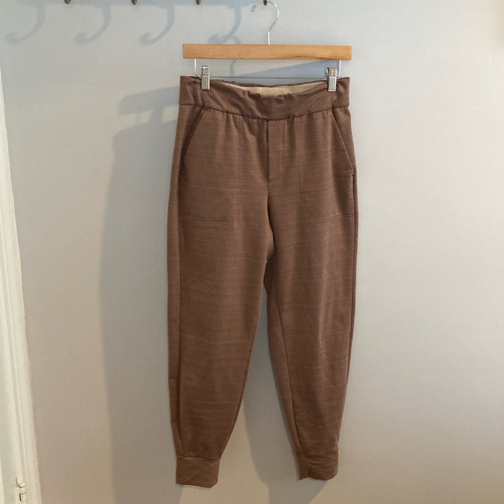 2/$30 🌸 REI Take Your Time joggers 🌸 small